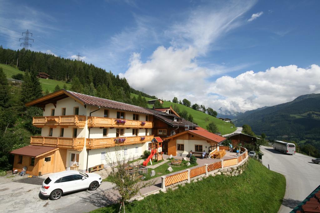 Alpengasthof Enzianhof Zell am Ziller Exteriér fotografie